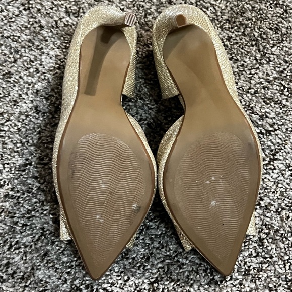 Betsey Johnson PRINCE d’Orsay Pumps - Picture 4 of 4